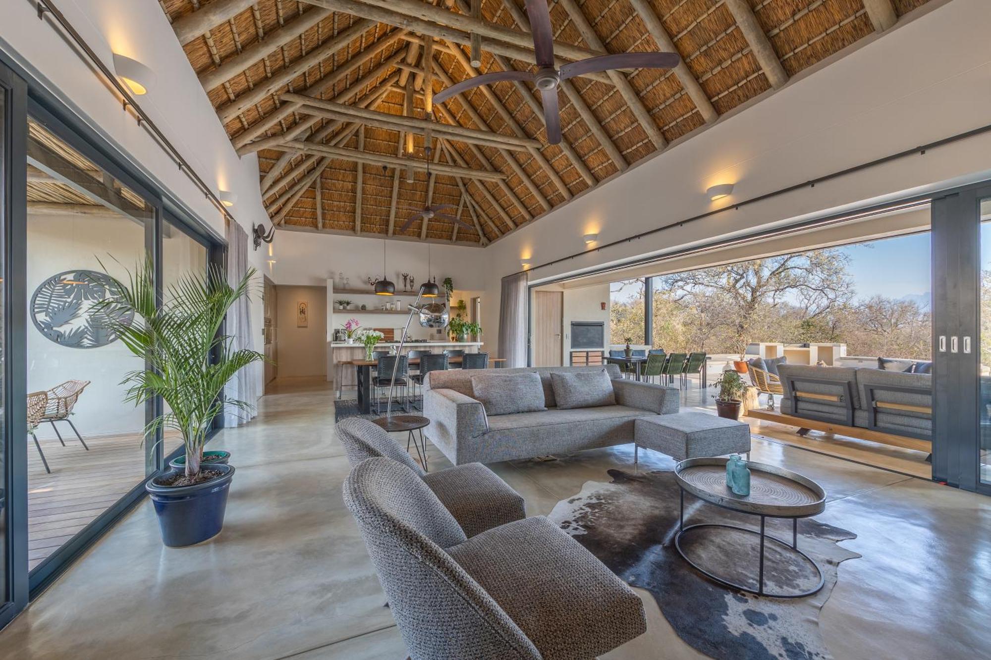 Villa Lanterfant - Luxury Stay In Nature - Solar Powered Hoedspruit Eksteriør billede